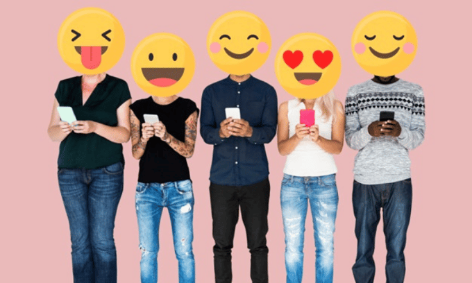 Smiley Face Surveys: Use Emojis😍😢to measure Customer Sentiment