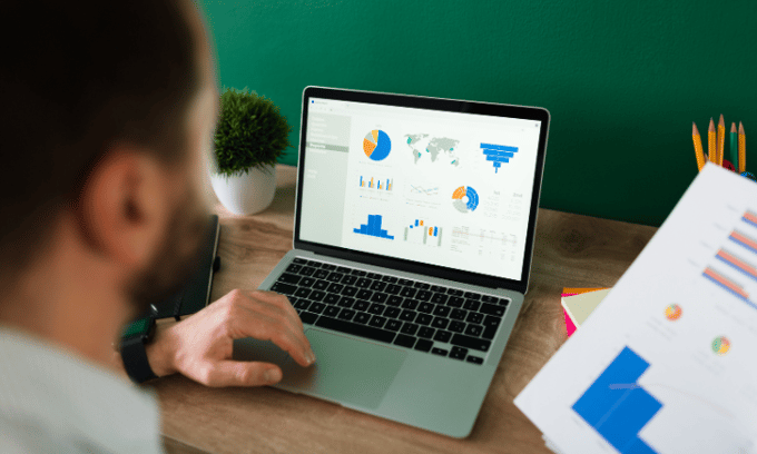 12 Best Survey Analysis Software & Tools to Maximize Your Data Insights